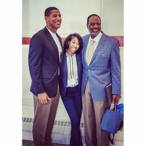 Meet your Posher, Víctoria